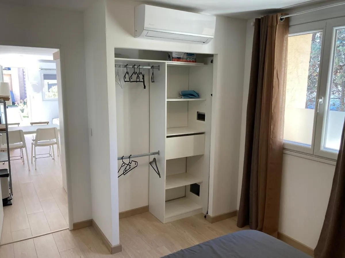 T2 30 M2 Avec Jardin Proche Des Plages Bandol Apartment