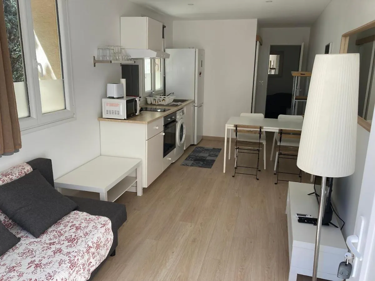Apartment T2 30 M2 Avec Jardin Proche Des Plages Bandol